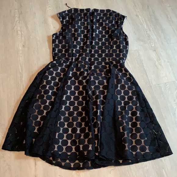 London Style collection 14 Petite - Picture 5 of 9